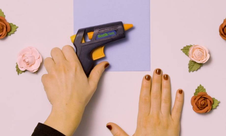 Bostik DIY Ireland how to use Glue Gun teaser 920x552px