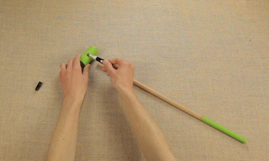 Bostik DIY Bulgaria tutorial how to repair a mallet teaser