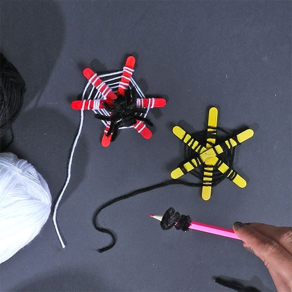 Bostik DIY Singapore Create Clag Kids PVA tutorial halloween spider step 6