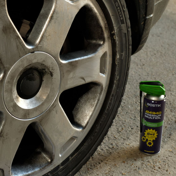 Bostik DIY Poland Cleaning tyres and rims step 1